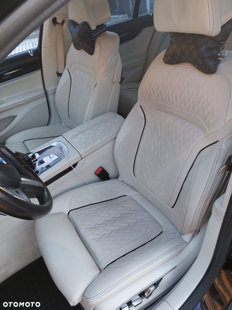 BMW Seria 7 750d xDrive sport - 14