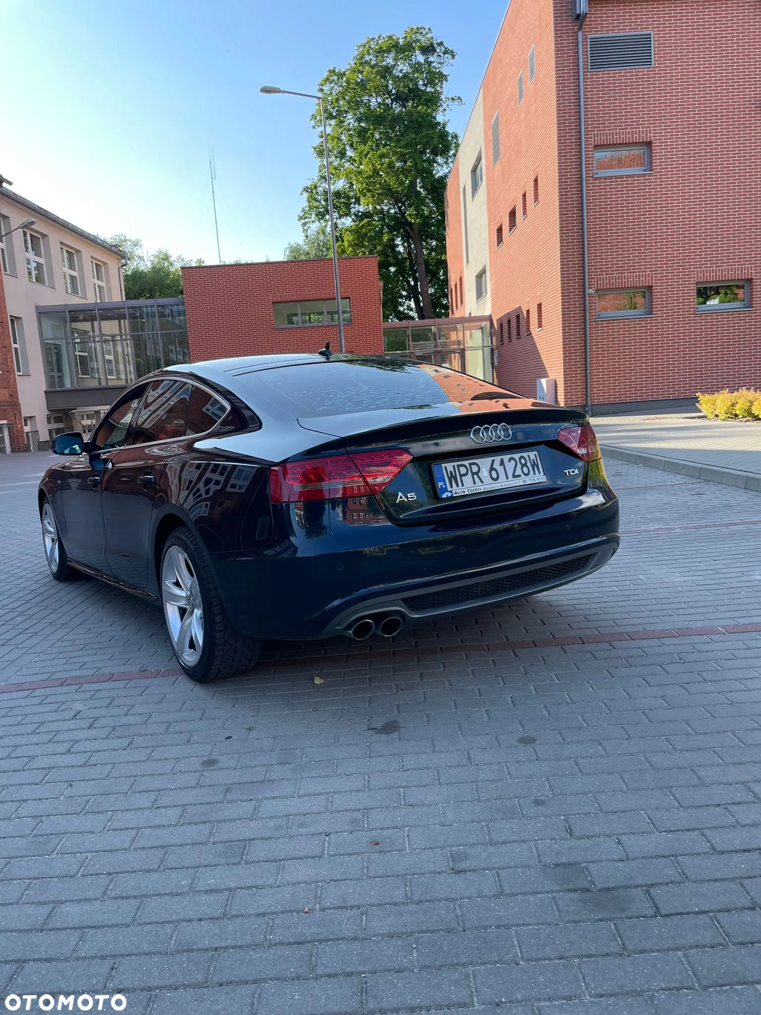 Audi A5 2.0 TDI Multitronic - 5