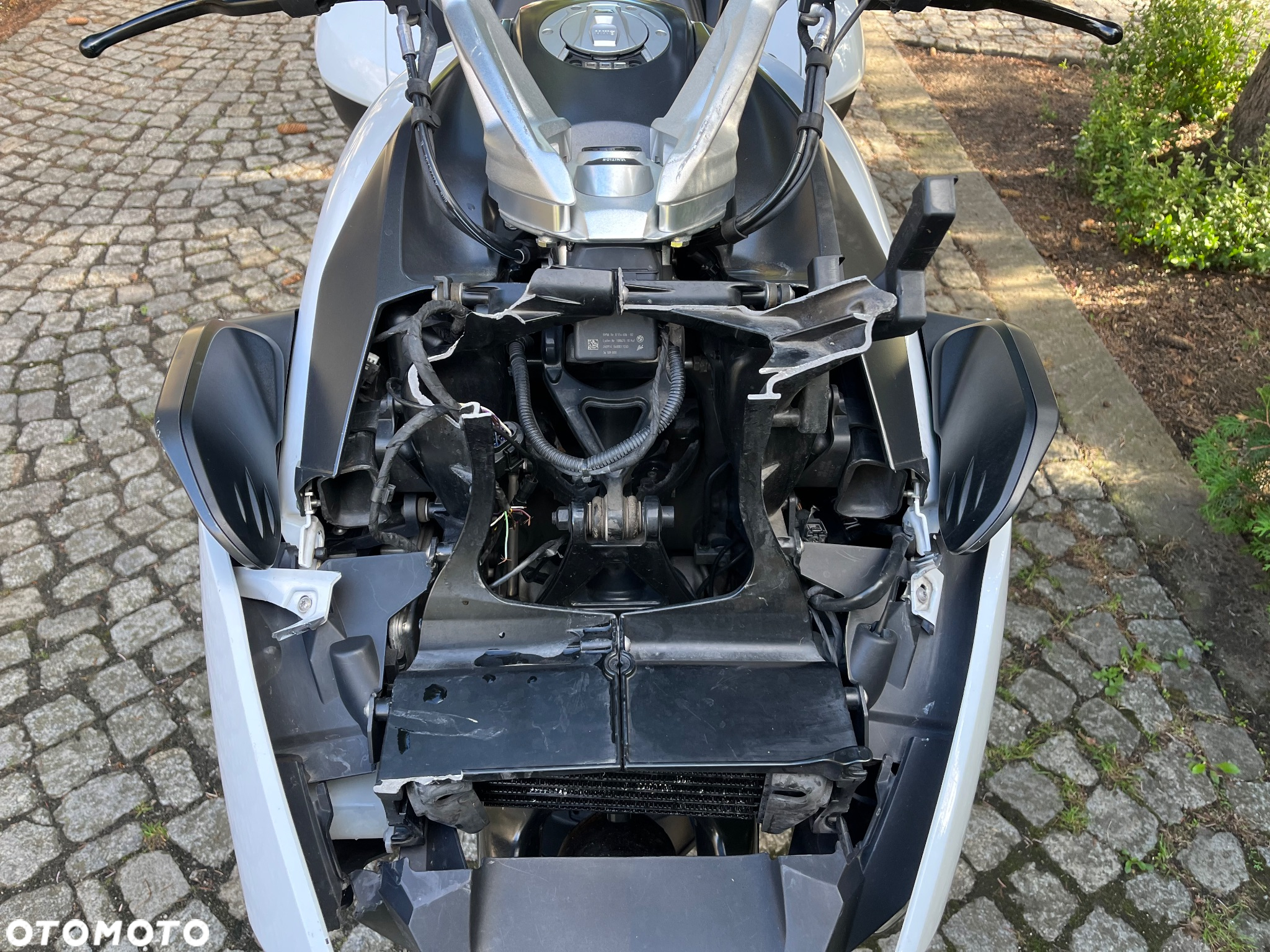 BMW K - 19