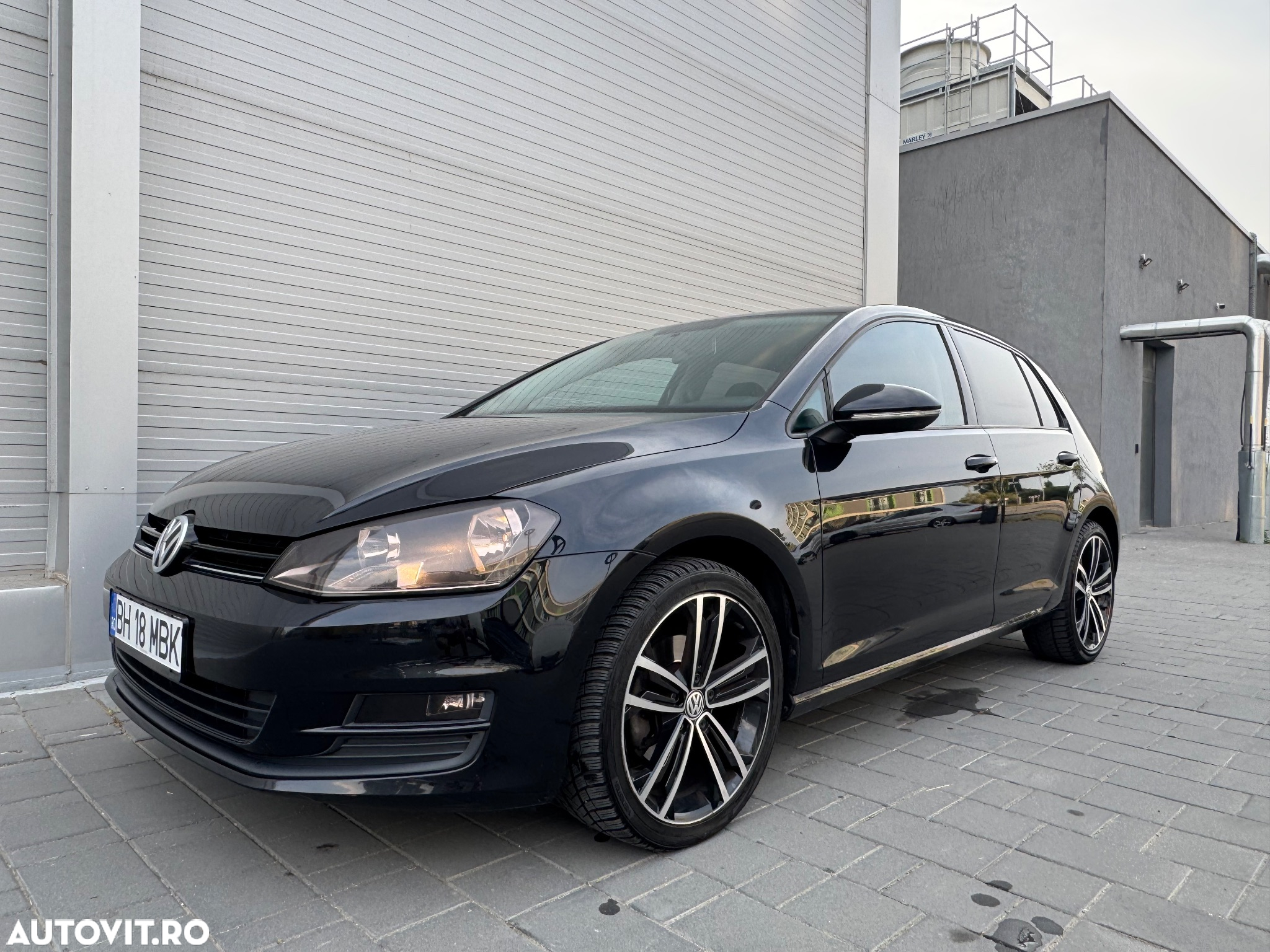 Volkswagen Golf 1.6 TDI (BlueMotion Technology) Comfortline - 34