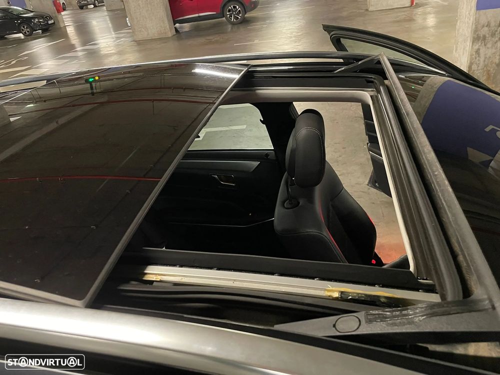 Mercedes-Benz E 220 CDi Elegance BE Auto.140g - 16