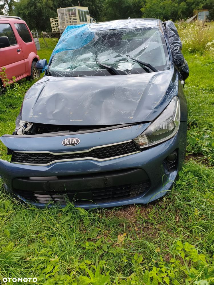 Kia Rio 1.2 XL - 4