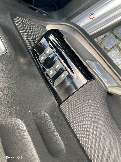 Citroën C3 1.2 PureTech C-Series - 28