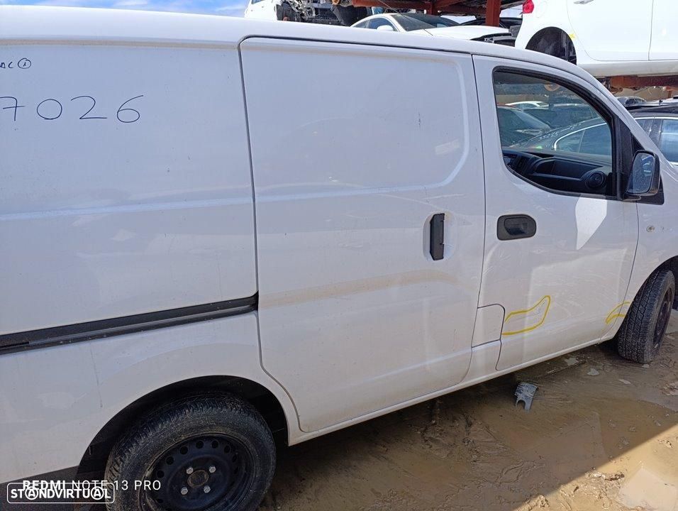 PORTA LATERAL DIREITA DESLIZANTE NISSAN NV200 EVALIA M20M - 1