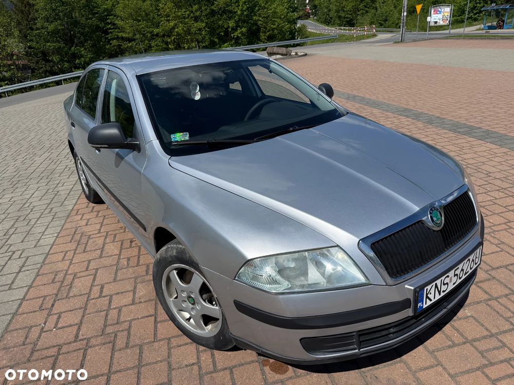 Skoda Octavia 1.6 Active - 11