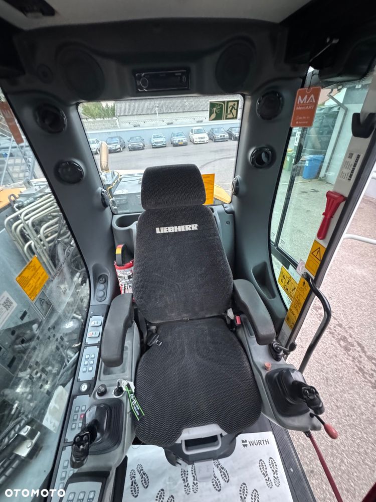 Liebherr A910 Compact Litronic - 29