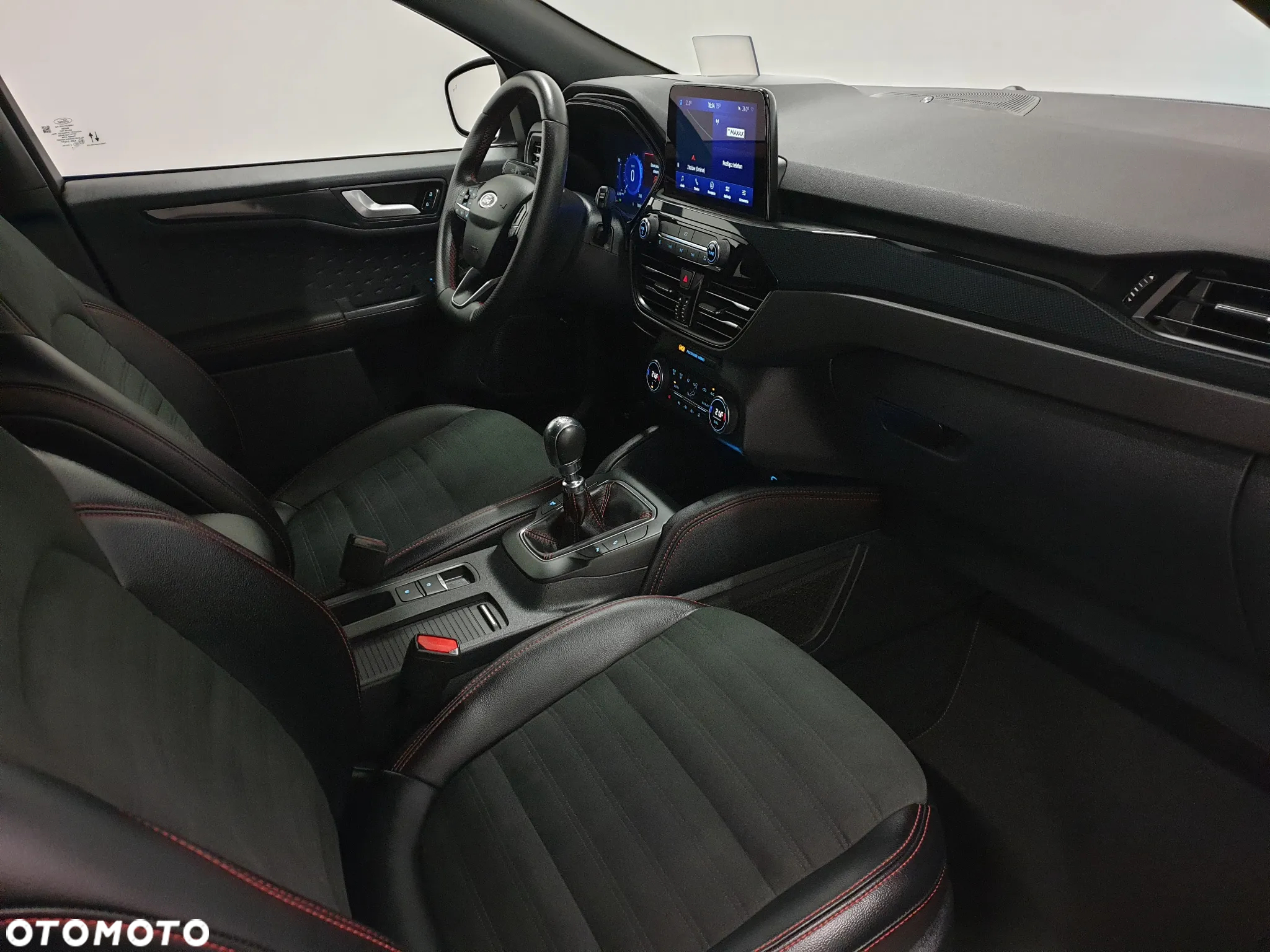 Ford Kuga 2.0 EcoBlue Hybrid ST-LINE X - 40