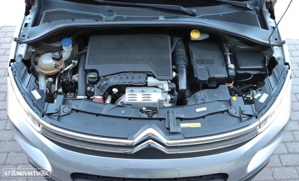 Citroën C3 1.2 PureTech Shine - 33