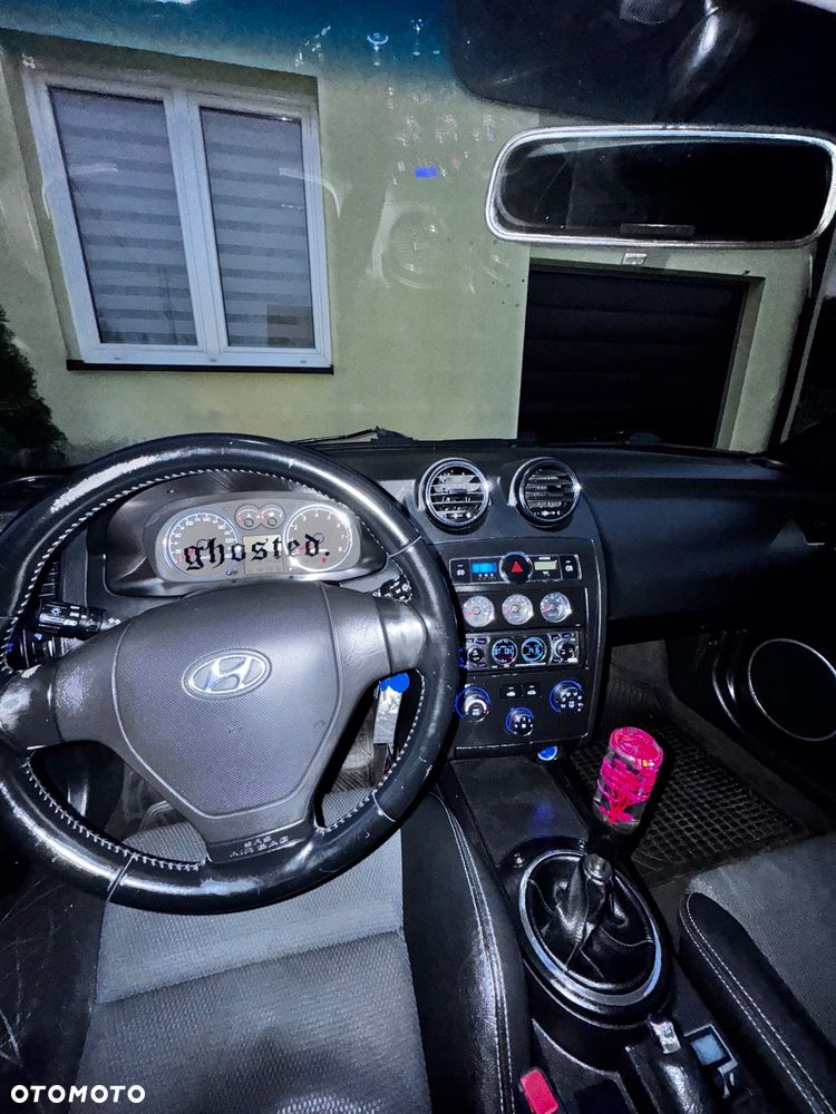 Hyundai Coupe 2.0 Middle - 8