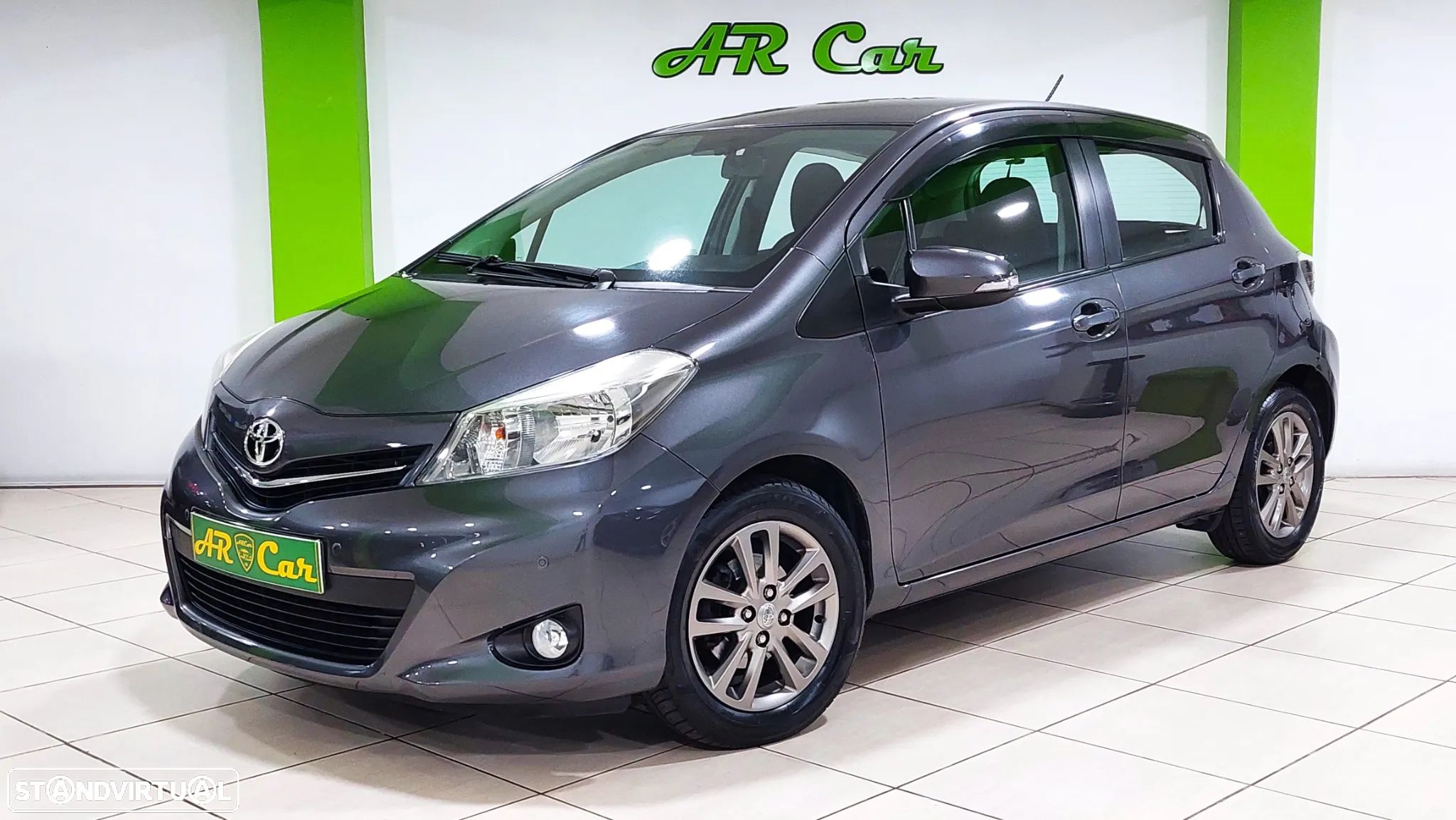 Toyota Yaris 1.0 VVT-i Comfort +PS Style +P.Techno - 1