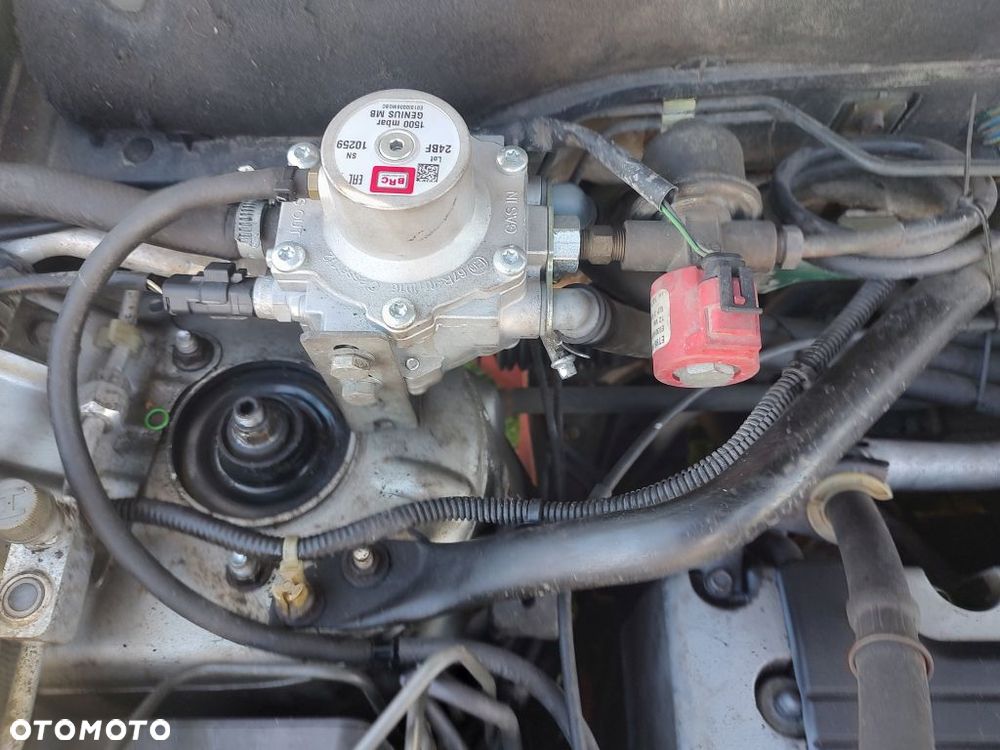 Honda CR-V 2.0 ES - 24