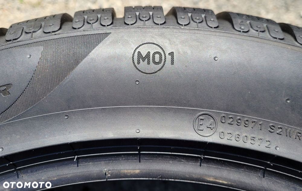 2x Pirelli P Zero Winter 255/45R19 104V XL Z735A - 8