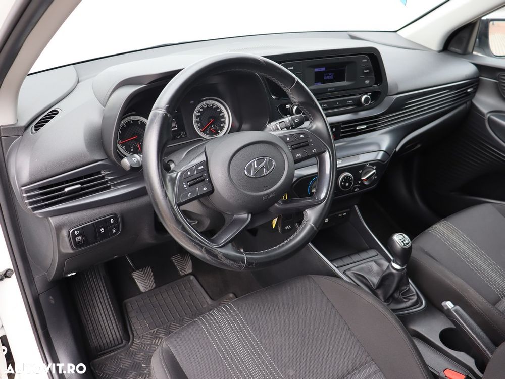 Hyundai i20 - 14
