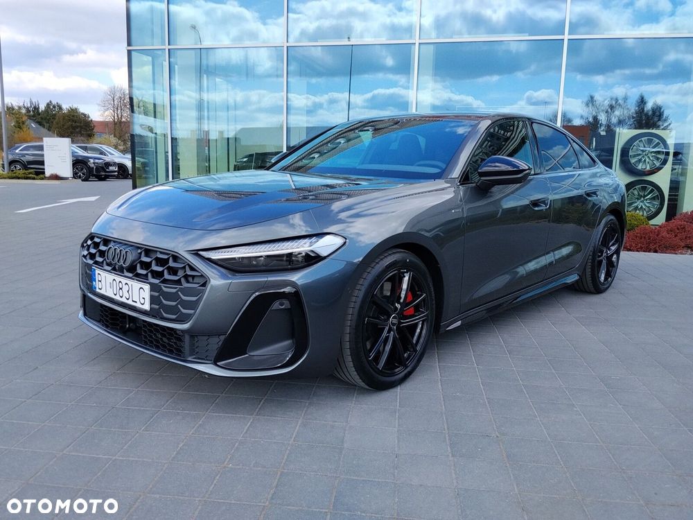 Audi A5 Limousine - 1