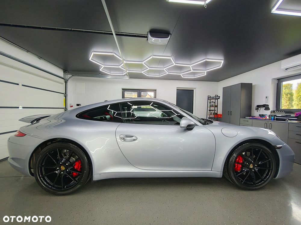 Porsche 911 Carrera PDK - 9