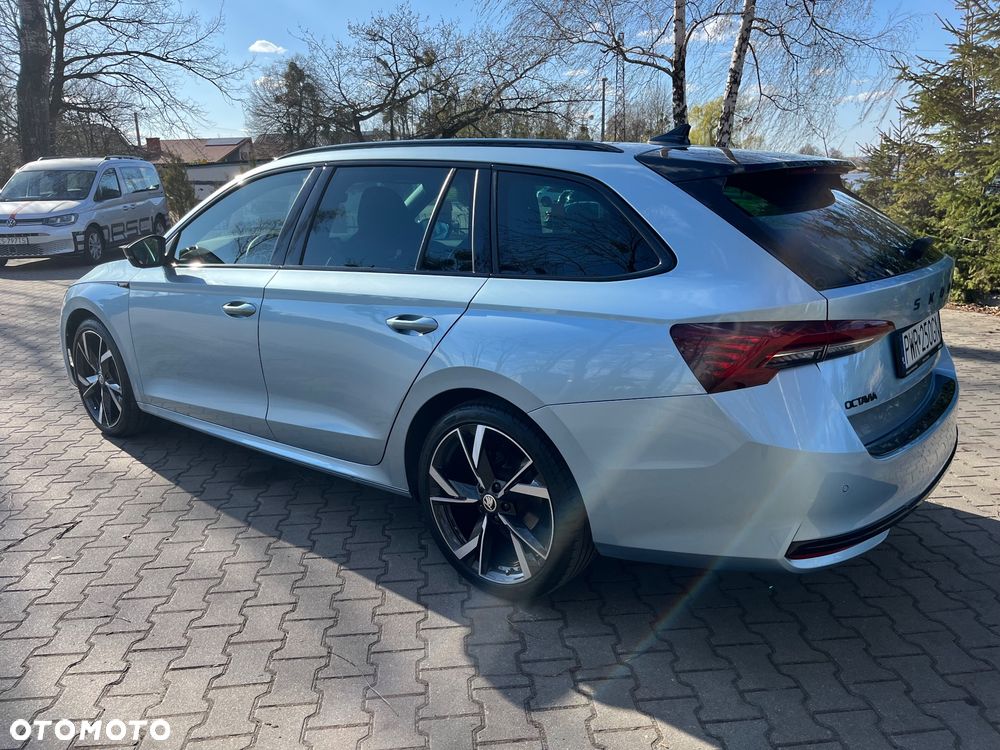 Skoda Octavia 2.0 TDI Sportline DSG - 8