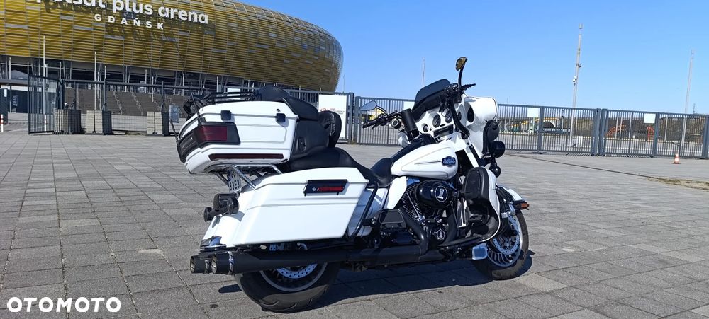 Harley-Davidson FLHTCU Ultra - 4