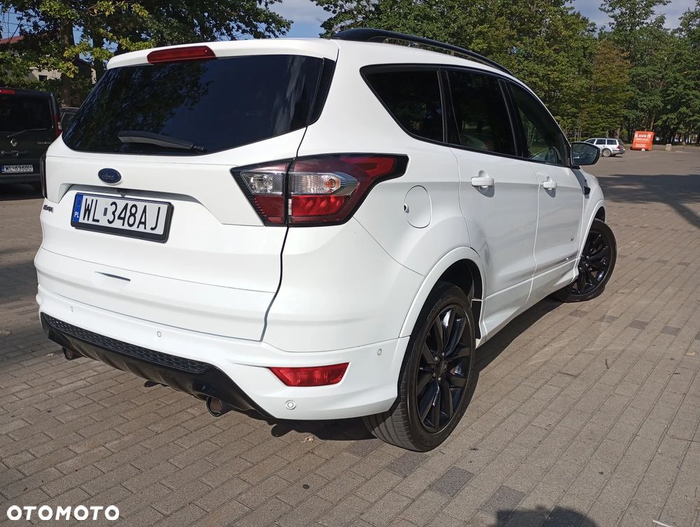 Ford Kuga 2.0 TDCi AWD ST-Line - 14