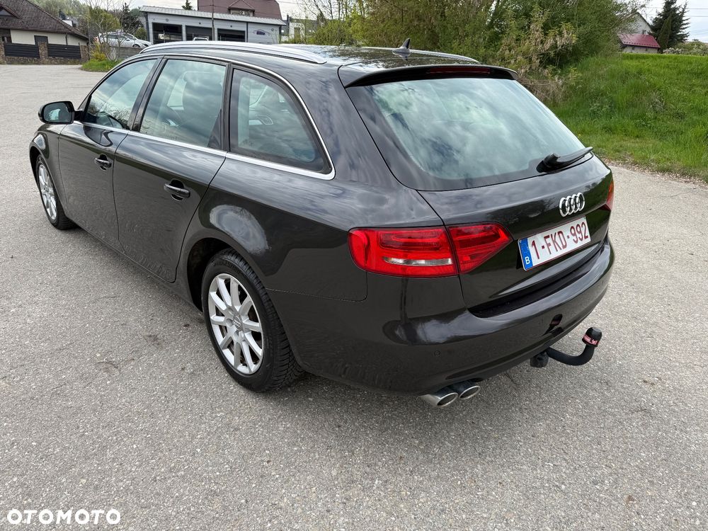 Audi A4 Avant 2.0 TDI e DPF Ambiente - 8