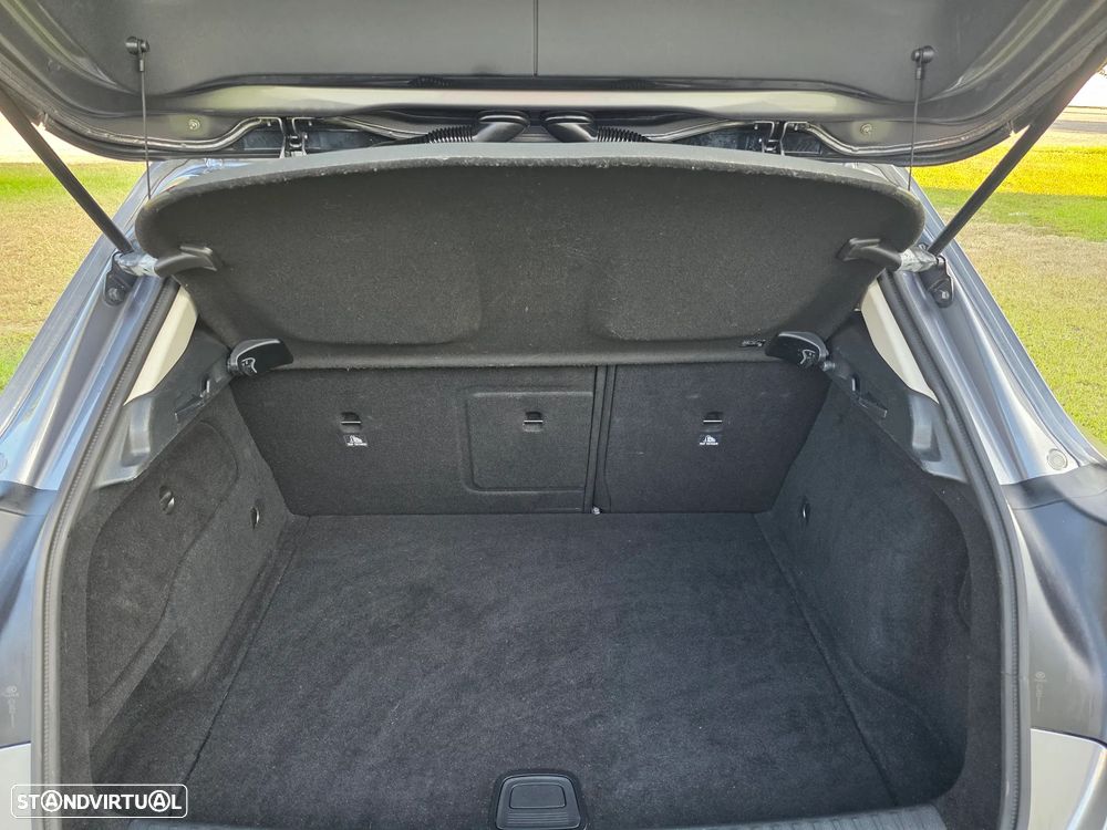 Mercedes-Benz GLA 220 d Urban - 8