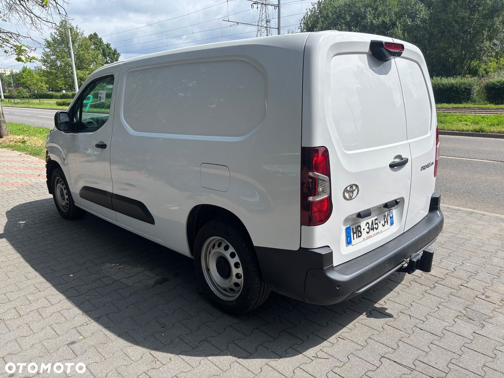 Toyota Proace City - 9