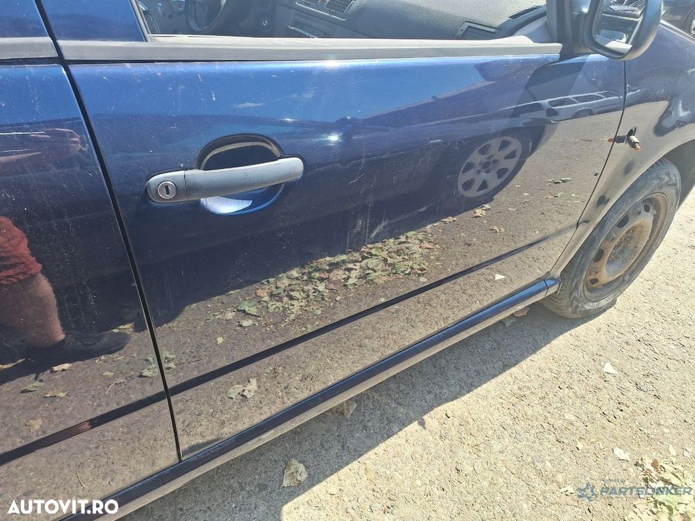 Usa portiera fata dreapta SKODA FABIA 6Y2 1999 - 2008 albastru LF5U - 2