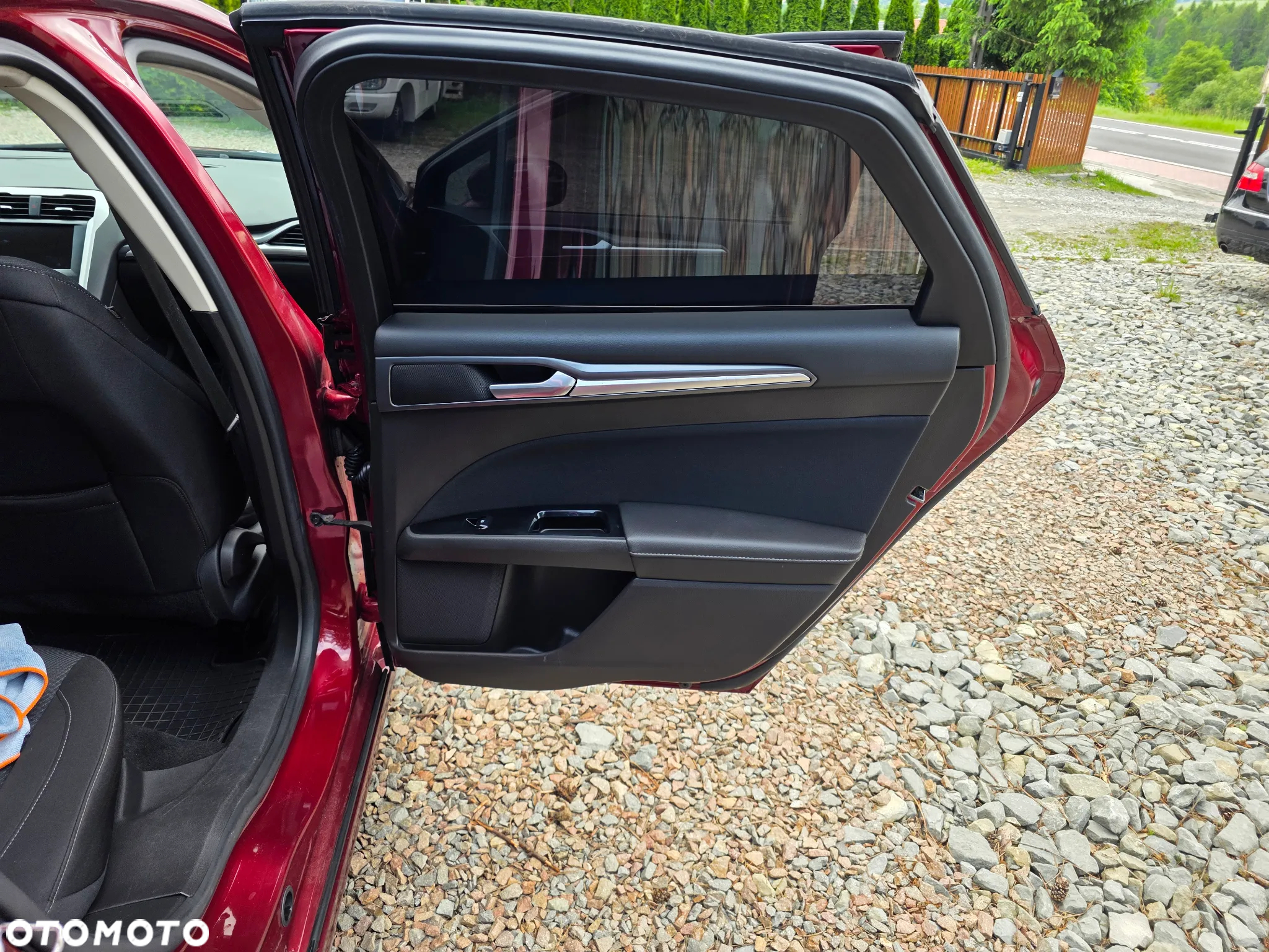 Ford Fusion - 15