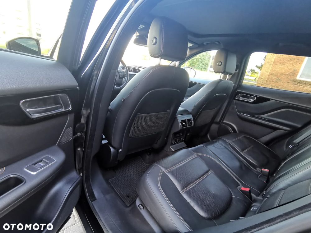 Jaguar F-Pace 35t AWD Prestige - 28