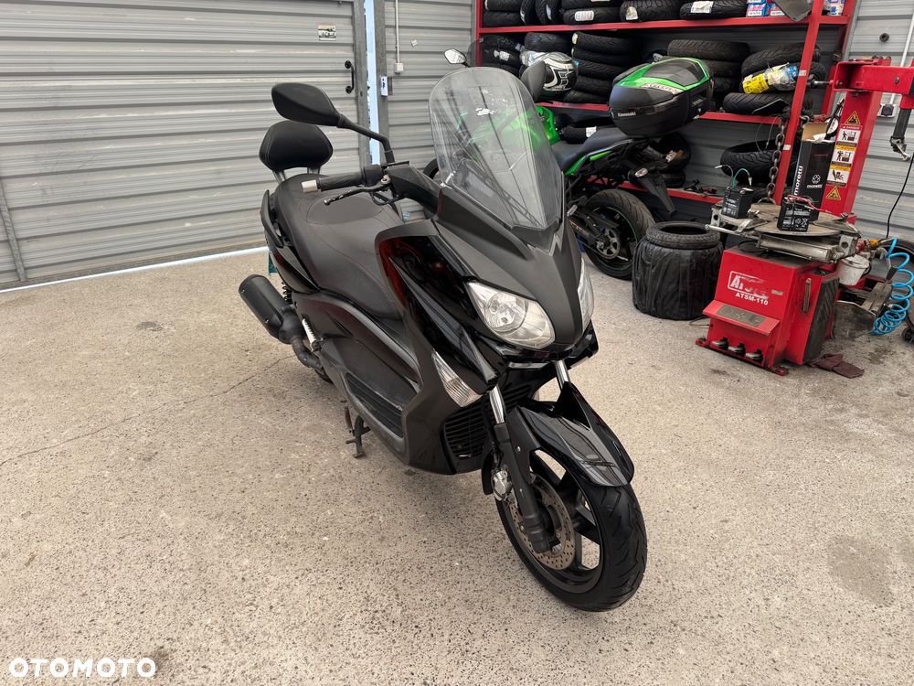 Yamaha X-max - 1