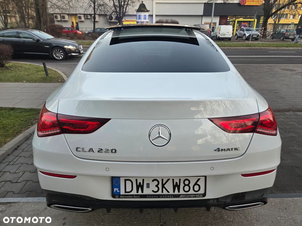 Mercedes-Benz CLA 220 4-Matic AMG Line 7G-DCT - 8