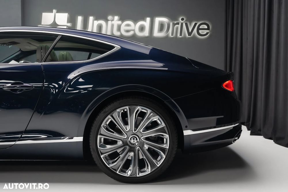 Bentley Continental V8 Mulliner - 9