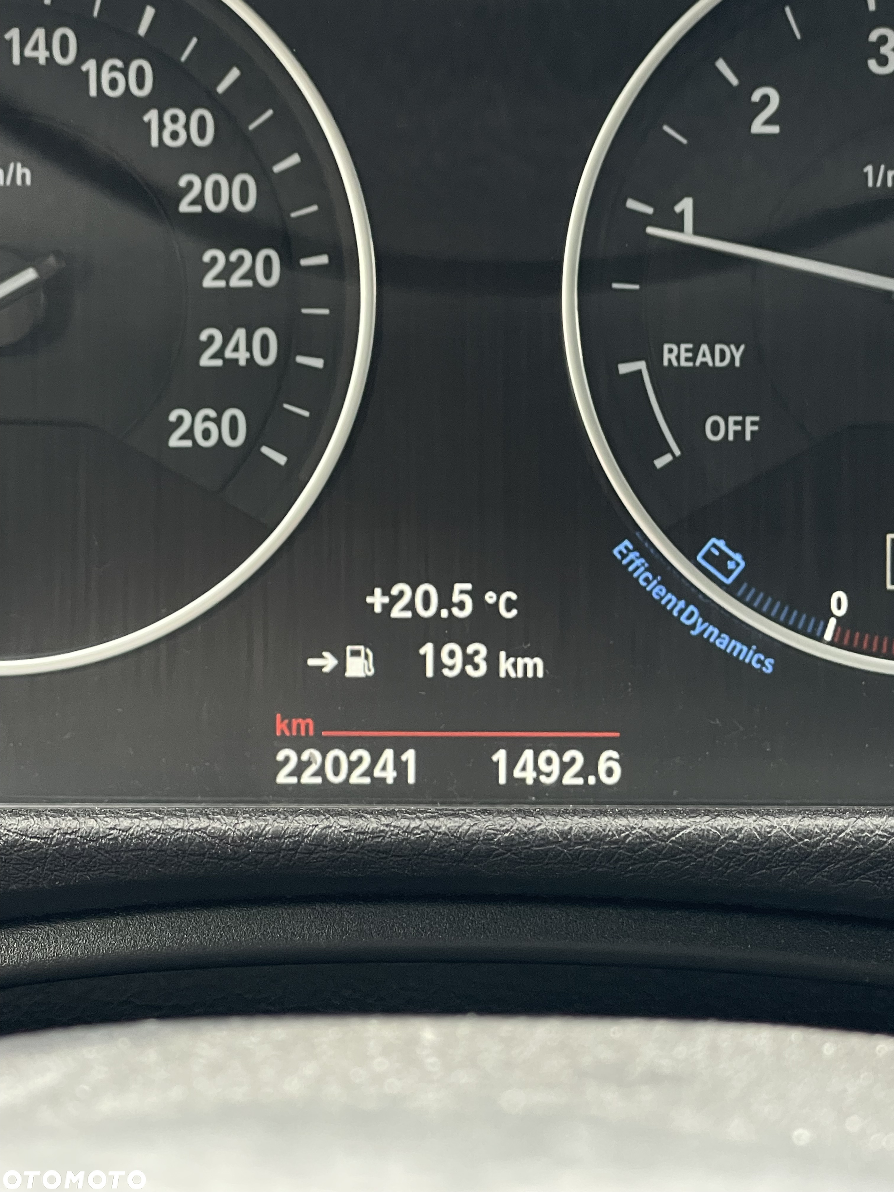 BMW Seria 3 318i - 7