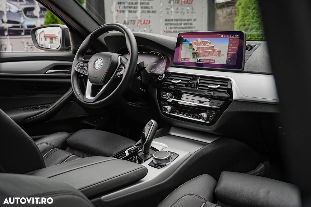 BMW Seria 5 520e Aut. - 24