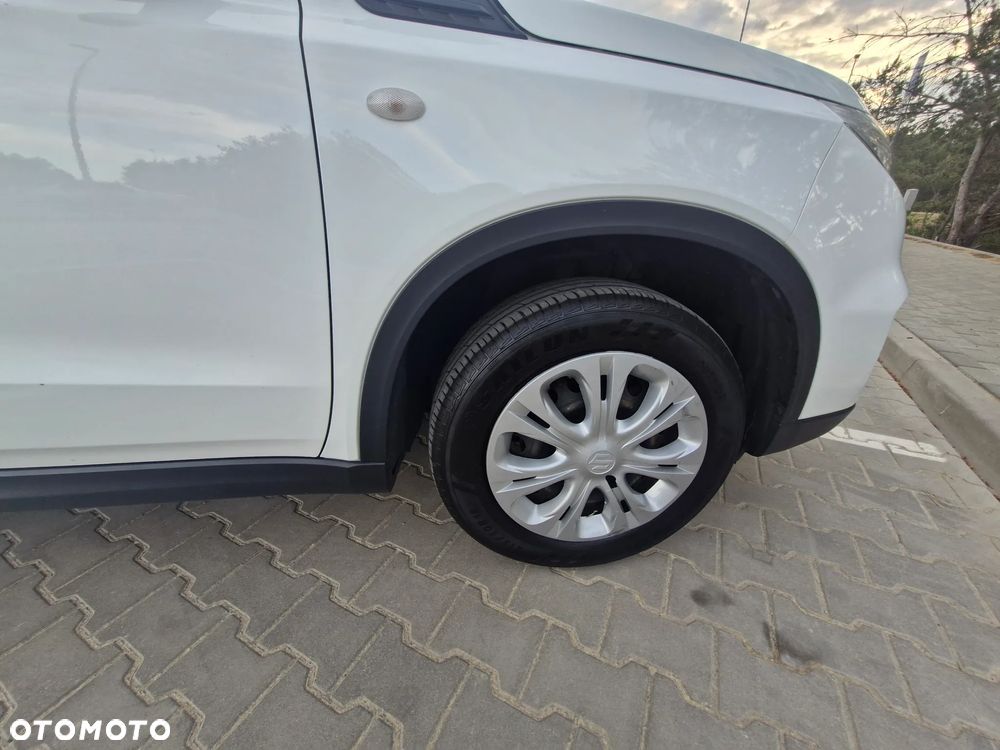 Suzuki Vitara 1.6 Comfort 2WD - 13