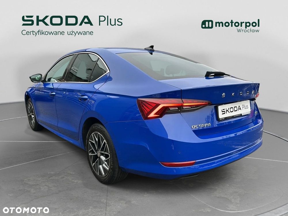 Skoda Octavia - 2