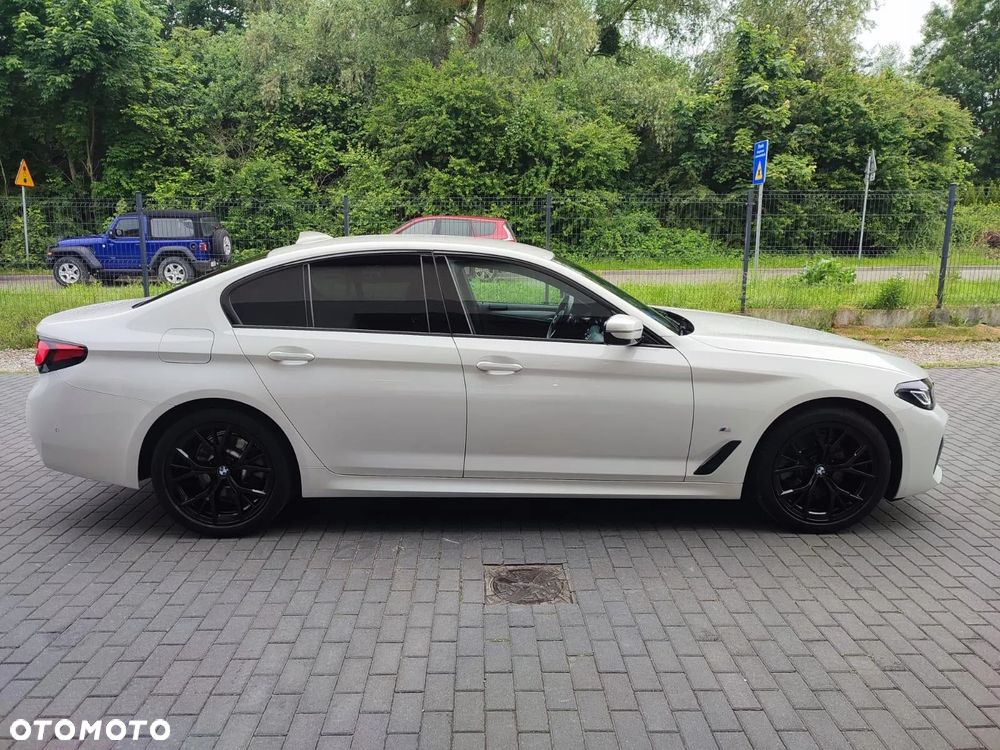 BMW Seria 5 520d Efficient Dynamics M Sport sport - 5