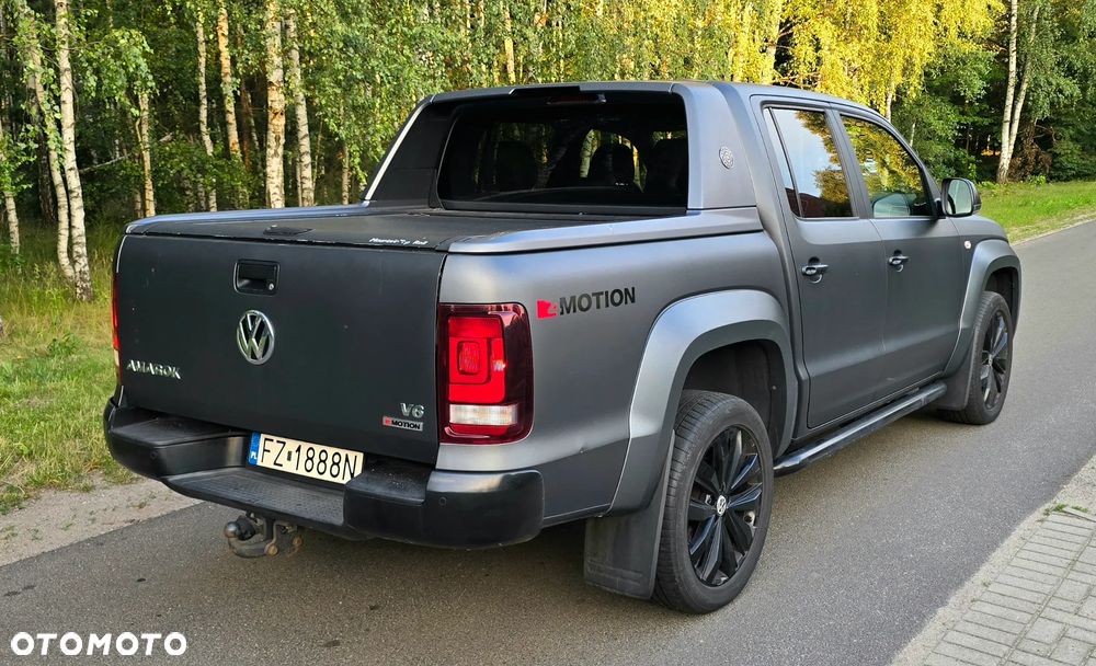 Volkswagen Amarok 3.0 V6 TDi 4MOTION Aventura - 4
