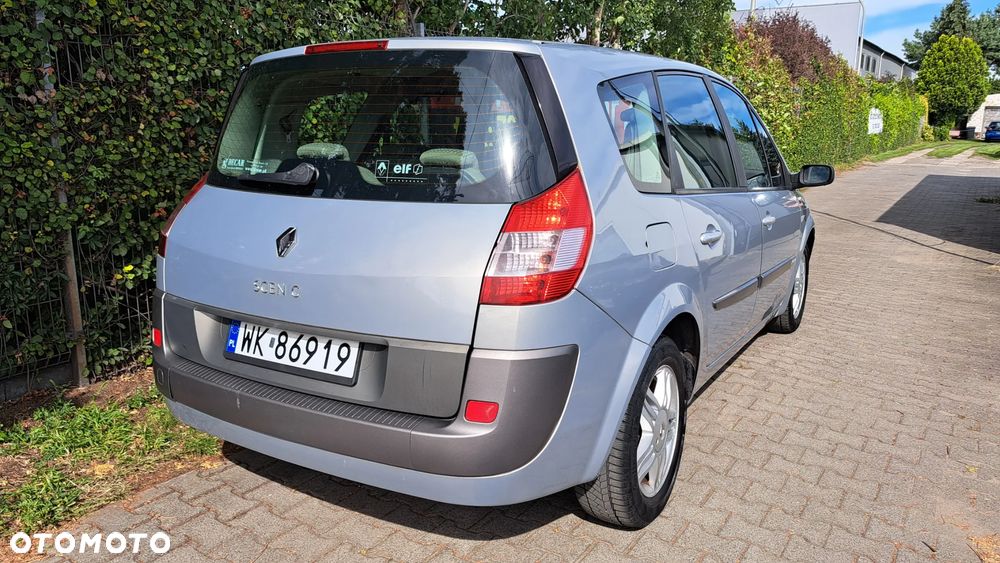 Renault Grand Scenic - 29