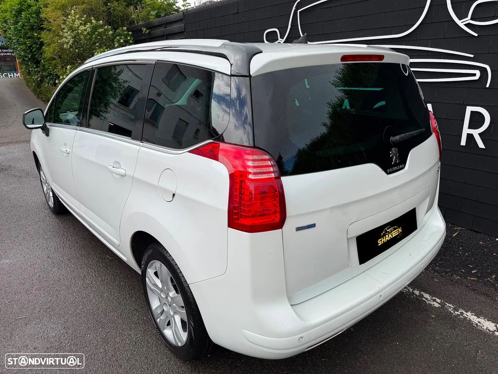 Peugeot 5008 HDI 115 Allure - 3