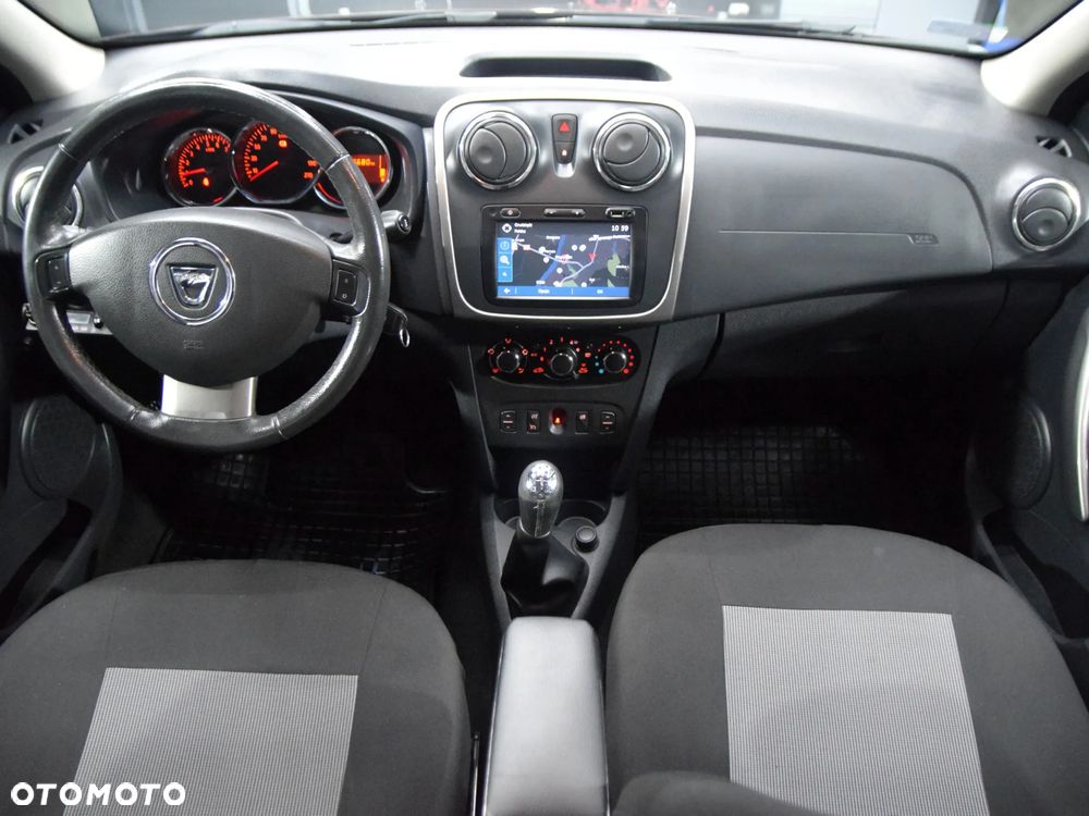 Dacia Sandero - 6
