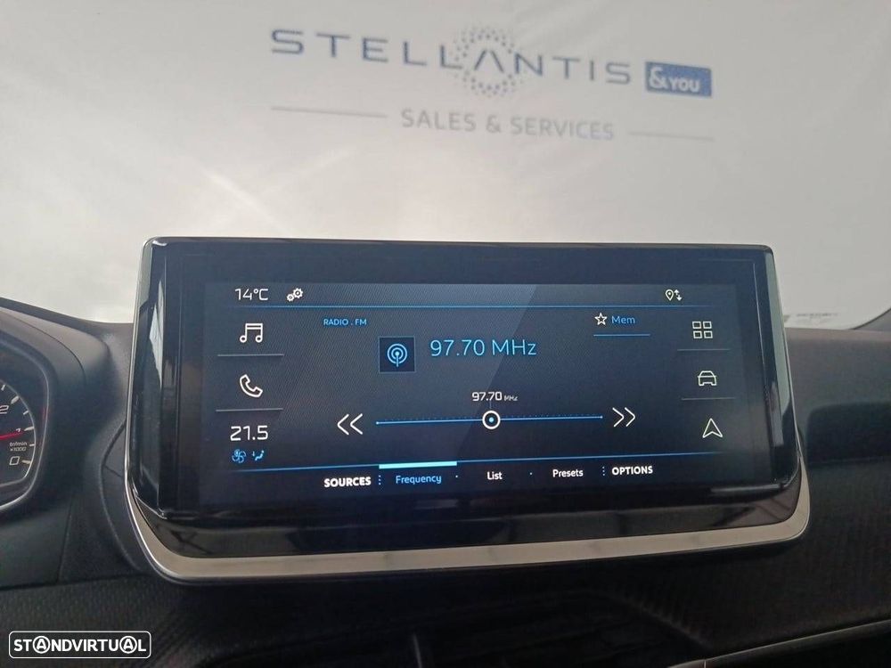 Peugeot 2008 1.2 PureTech Style - 21