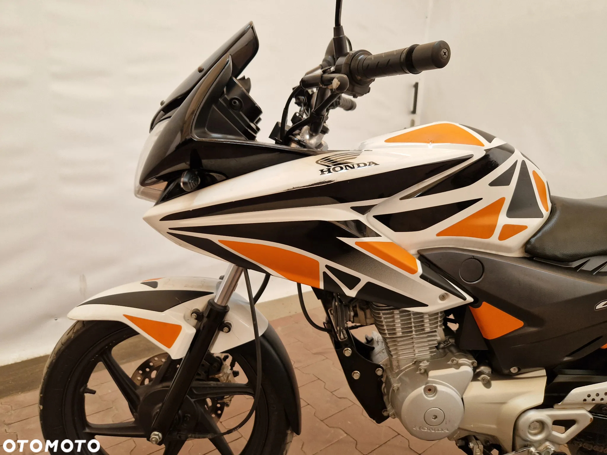 Honda CBF - 28