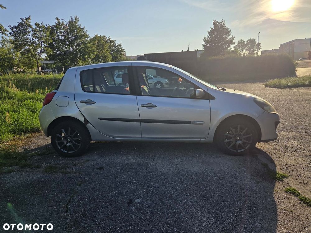 Renault Clio 1.2 16V Ripcurl - 8