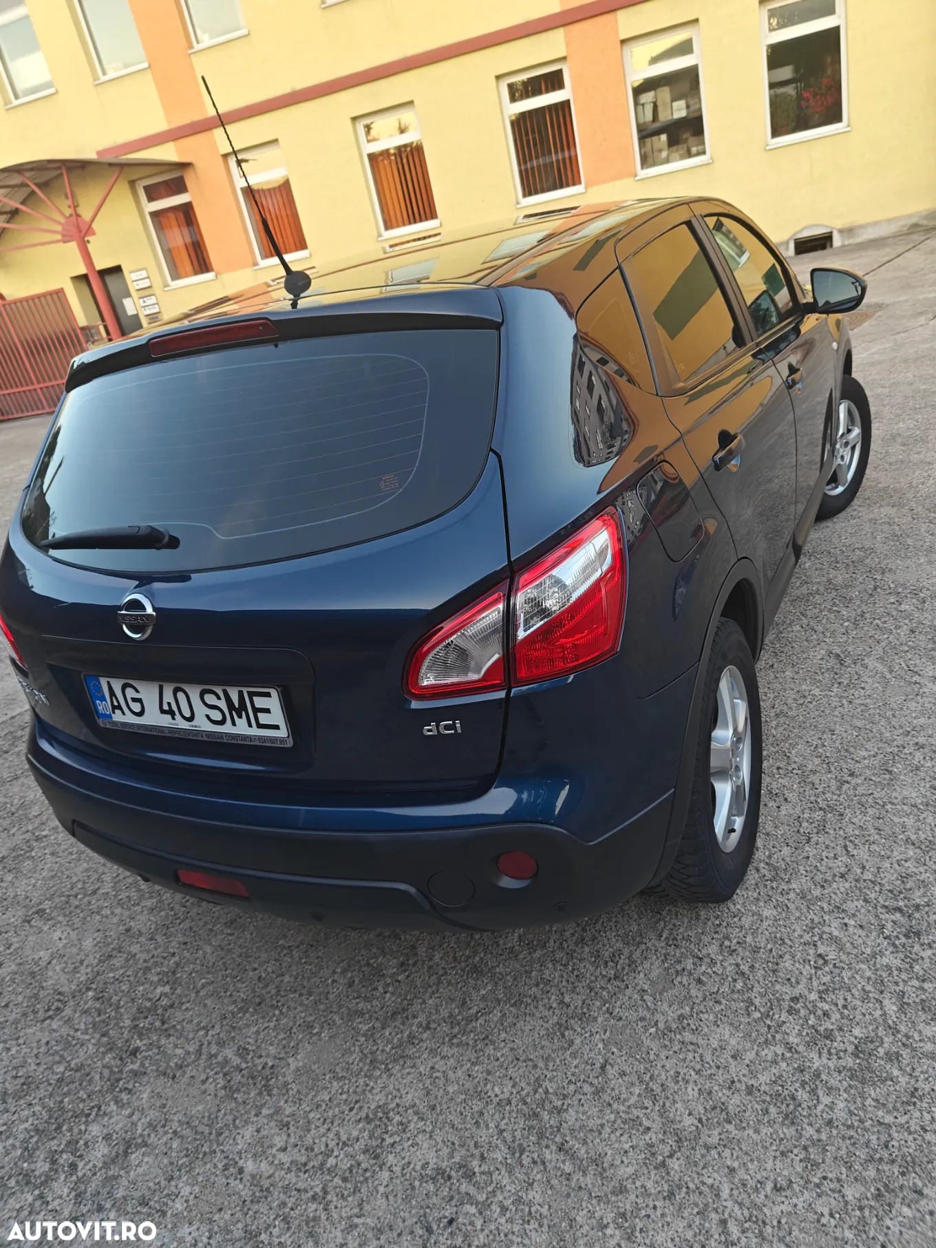 Nissan Qashqai 2.0 DCI DPF Acenta - 4