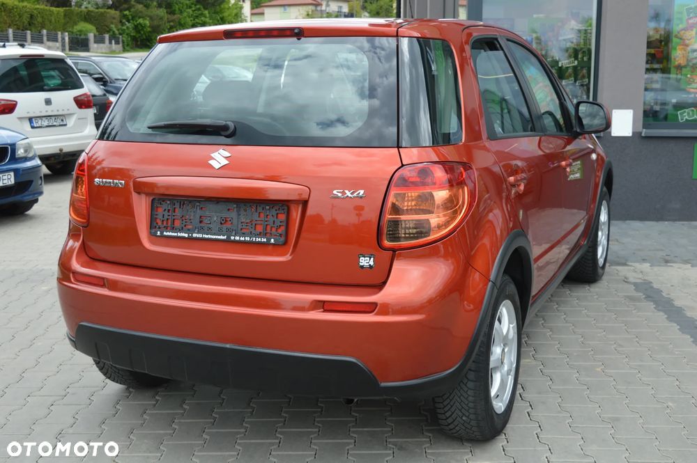 Suzuki SX4 1.5 Streetline 4x2 Classic - 14