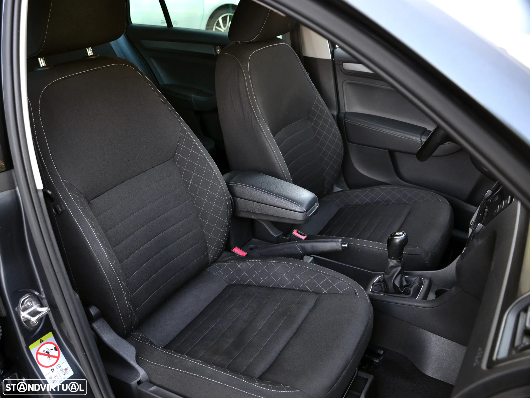 Skoda Rapid Spaceback 1.4 TDi Style - 6