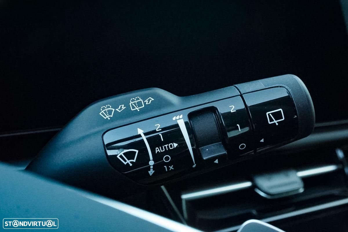 Kia Niro EV 64kWh Drive - 36