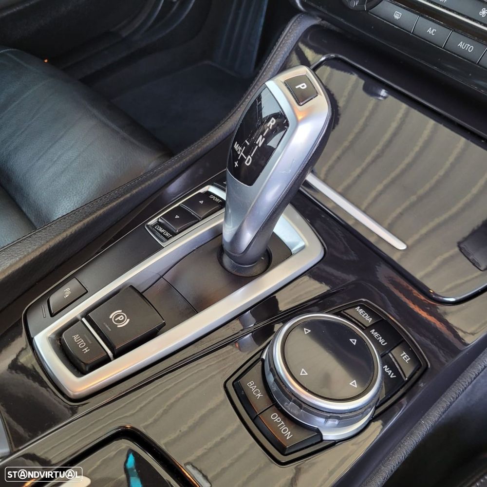 BMW 518 d Line Luxury Auto - 13