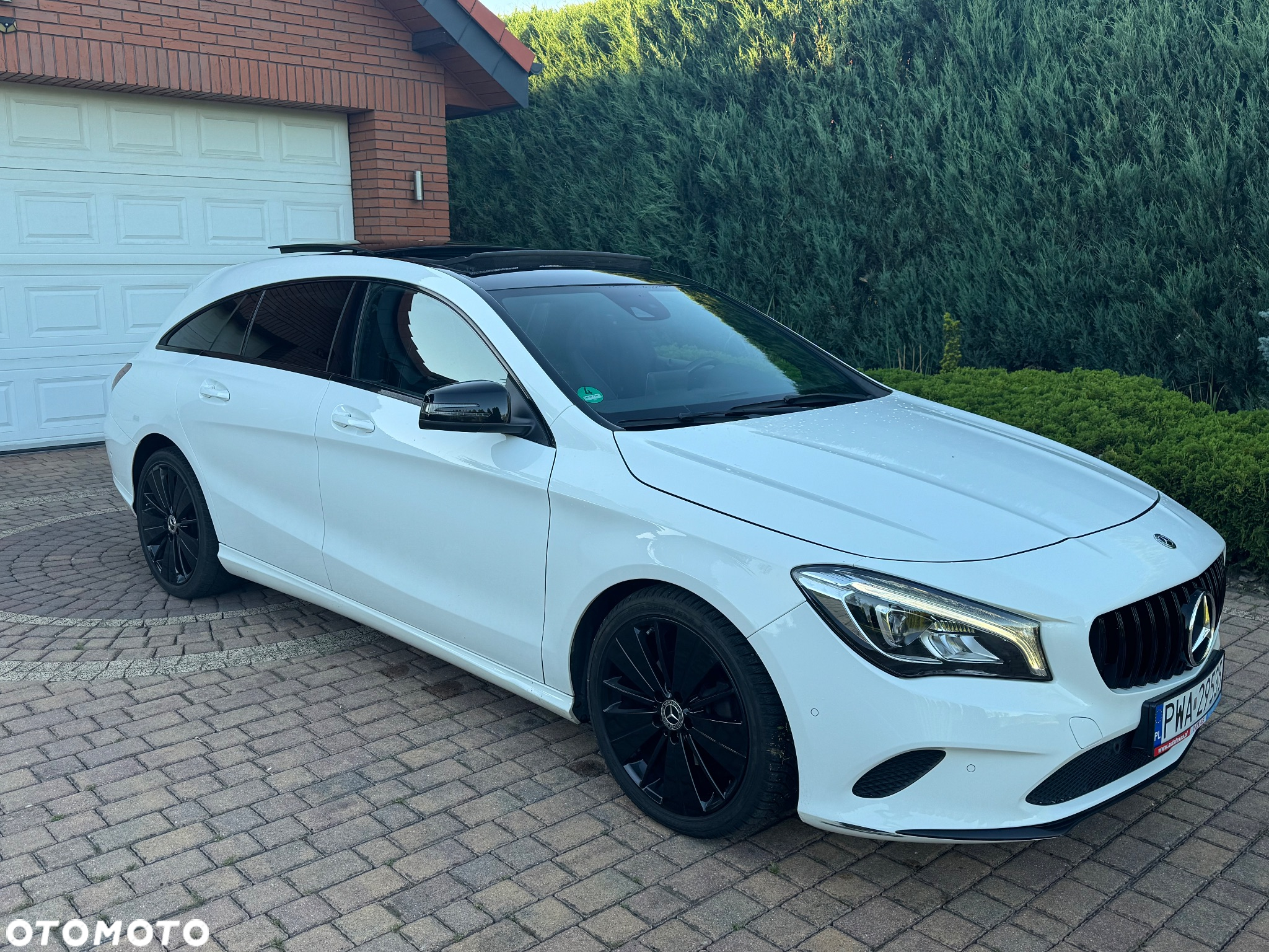 Mercedes-Benz CLA Shooting Brake 180 7G-DCT UrbanStyle Edition - 5