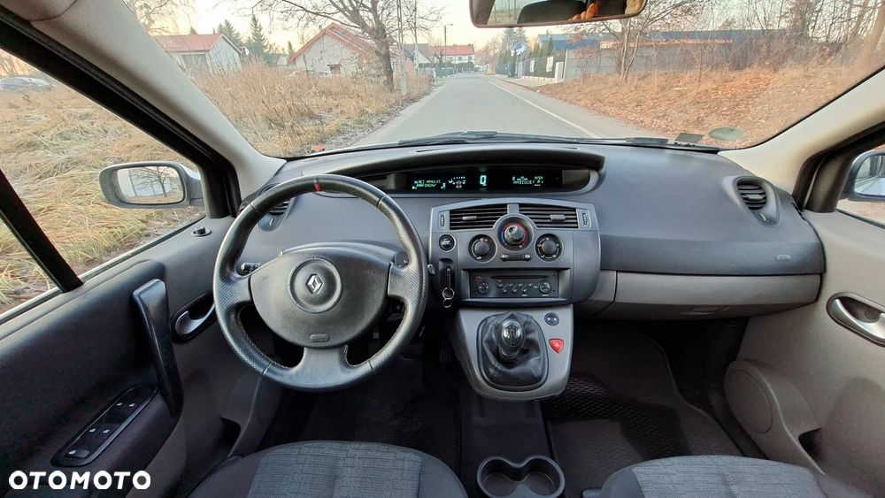 Renault Scenic 1.5 dCi Expression - 21